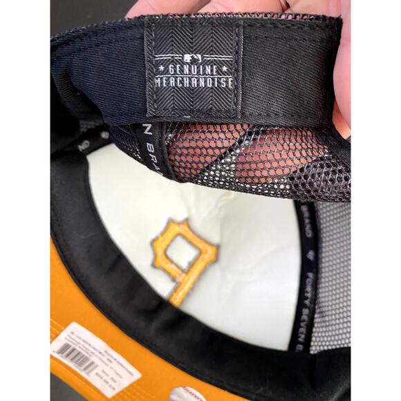 Genuine Merchandise Pittsburgh Pirates 47 Snapback Hat Glimmer Black MLB Team - Picture 4 of 7